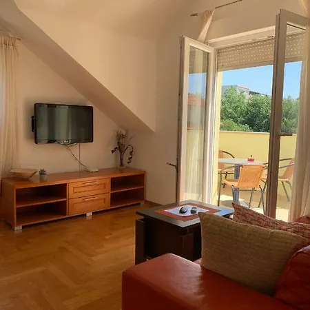 Apartament Marjan