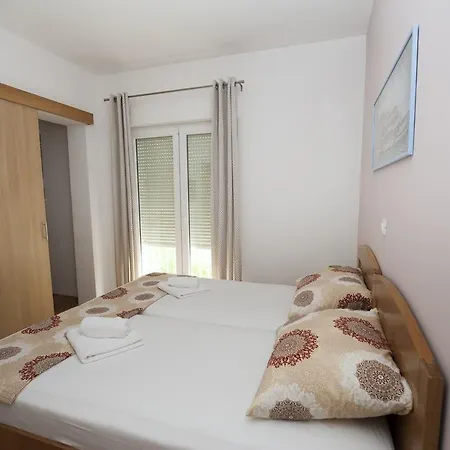 Apartment Marjan *